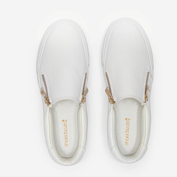 👟 White Platform Sneakers 👟 - Picture 4 of 8